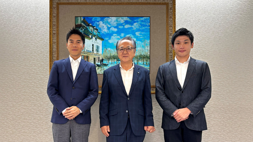 当社両代表が、横須賀市長を表敬訪問しました。